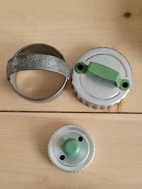 Vintage Metal Cookie Biscuit Cutters